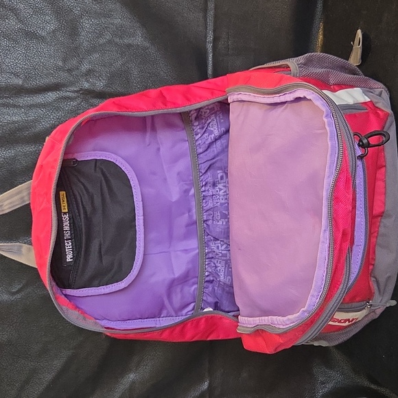 Under Armour Vibrant Pink and Gray Backpack - Picture 7 of 8